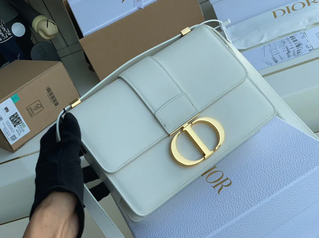 Dior 30 Montaigne Medium Bag in White Box Calfskin — image 9
