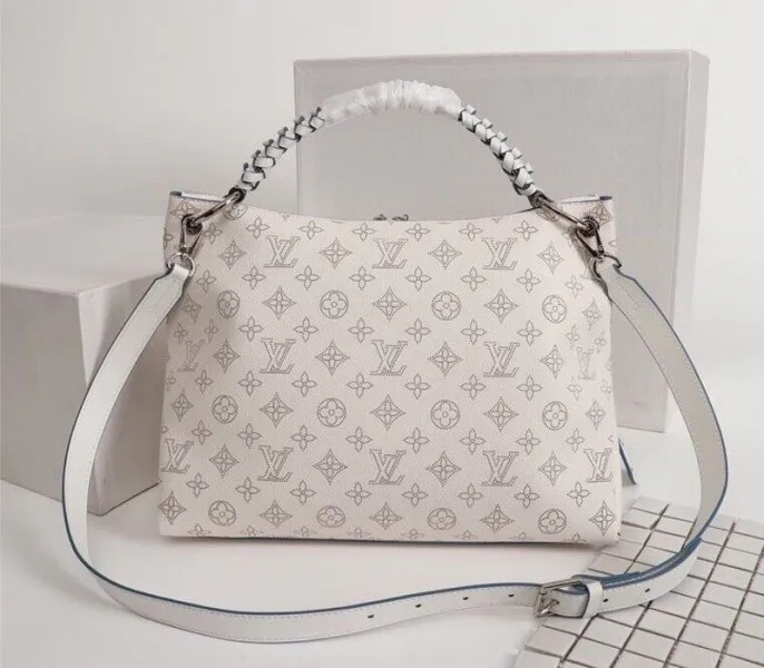 LV Mahina Beaubourg MM Hobo In Off White — image 3