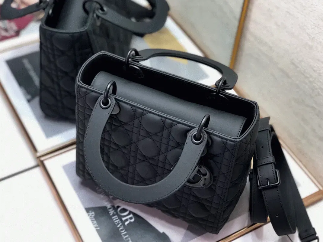 Dior Lady Dior Medium Bag in Black — image 9