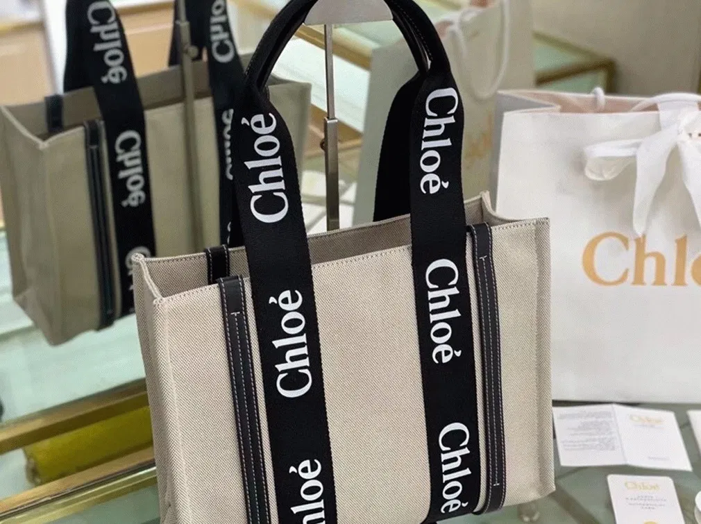 Top Quality Chloe Large Woody Tote Bag in Canvas with Black Leather Strips — image 4
