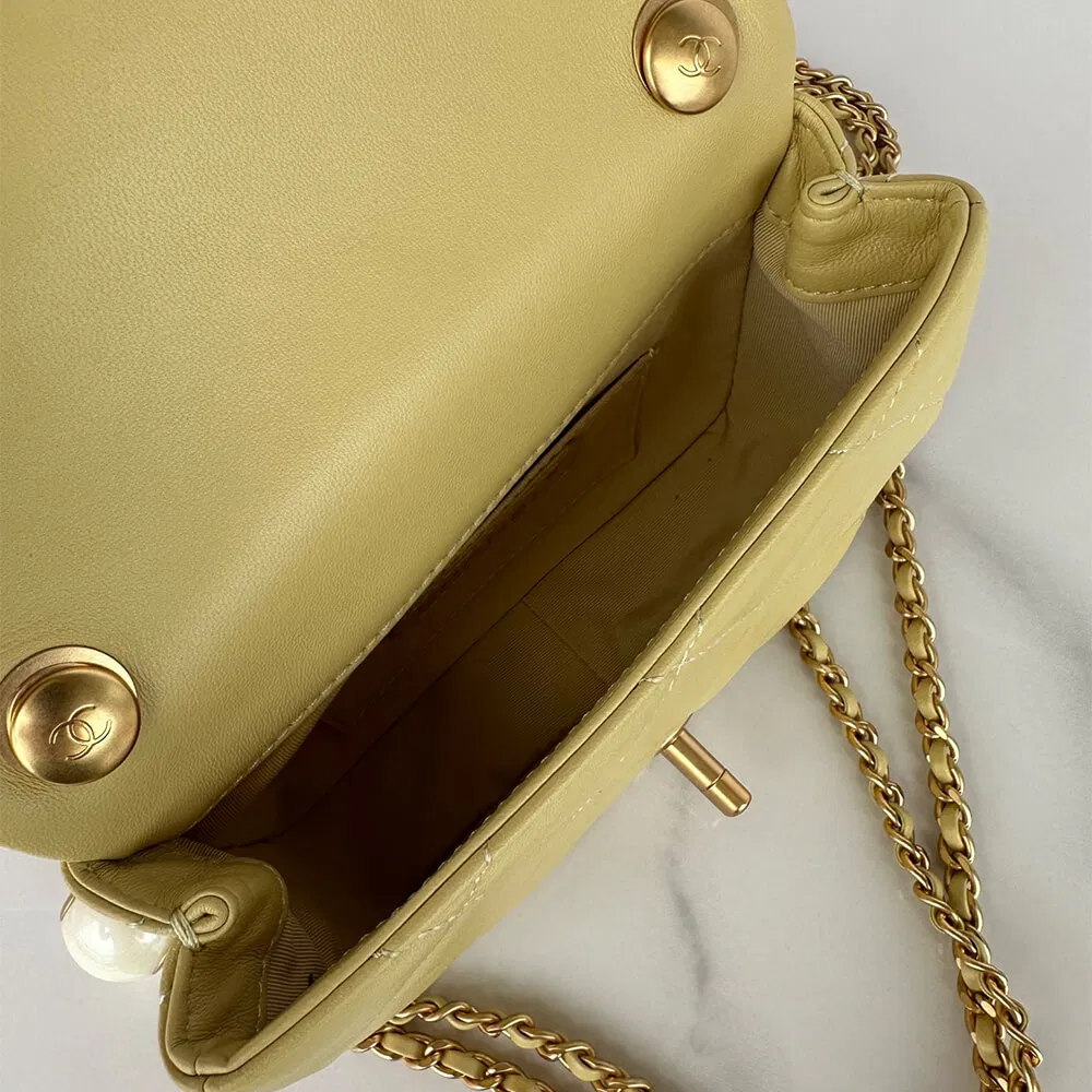 Chanel MINI FLAP BAG — image 7
