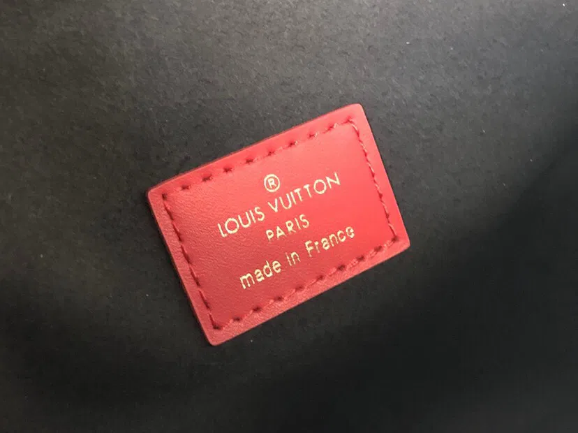 LV CRAFTY POCHETTE MÉTIS — image 3