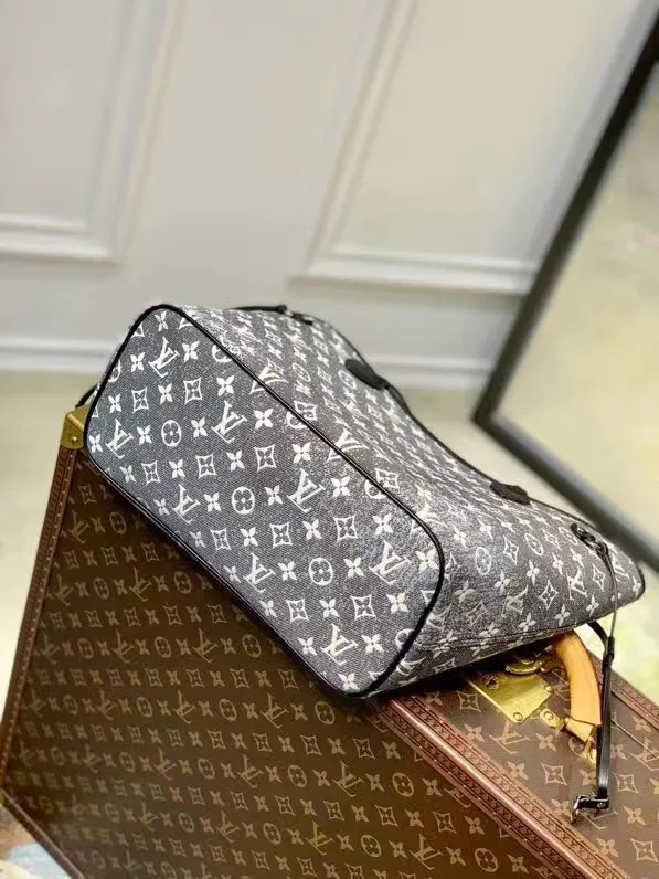 Neverfull MM — image 3