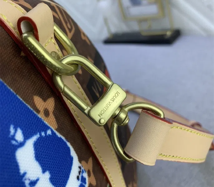 Louis Vuitton Flight Mode Monogram Canvas Speedy Bandouliere 30 HandbagLouis Vuitton Flight Mode Monogram Canvas Speedy Bandouliere 30 Handbag — image 7