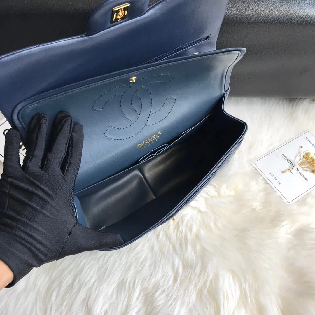 CHANEL LARGE CLASSIC HANDBAG(High-end grade) — image 7