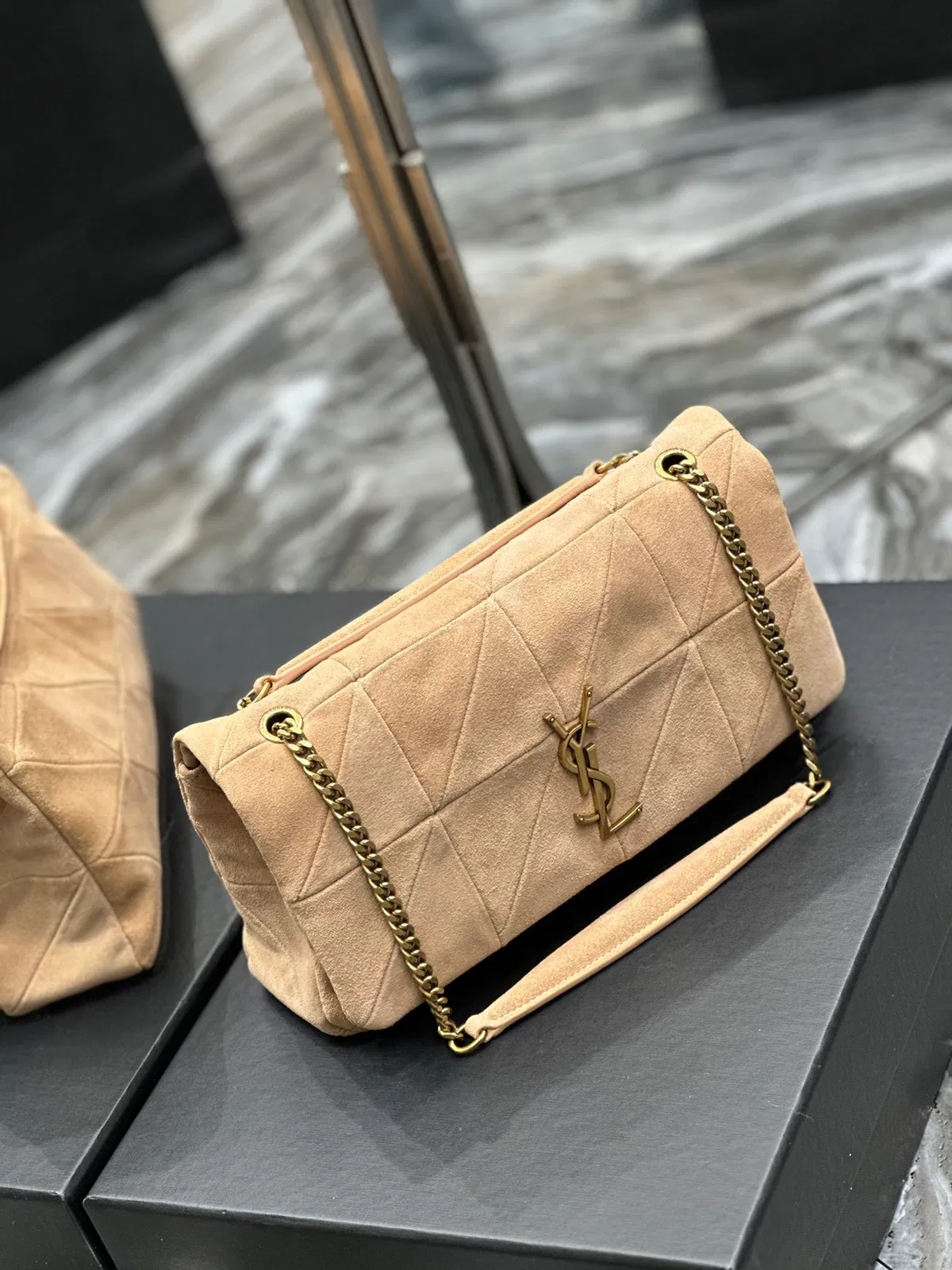 JAMIE MEDIUM CHAIN BAG “CARRÉ RIVE GAUCHE” IN LAMBSKIN AND SUEDE — image 9