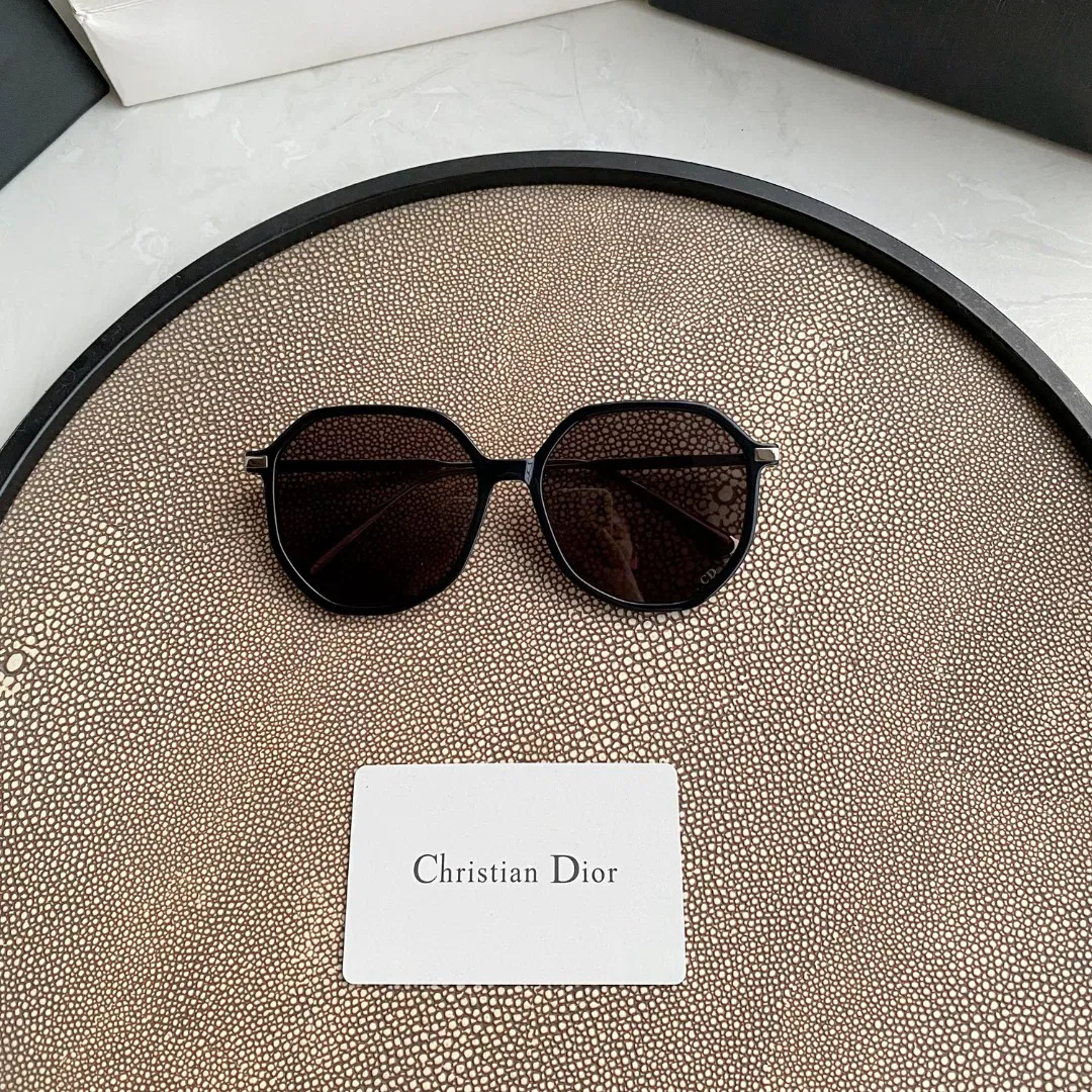 Round Sunglasses