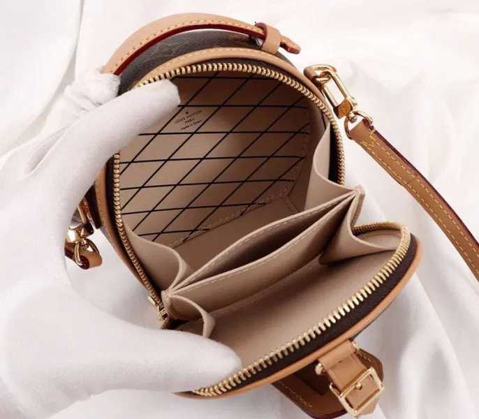 Louis Vuitton Monogram Canvas Mini Boite Chapeau — image 5