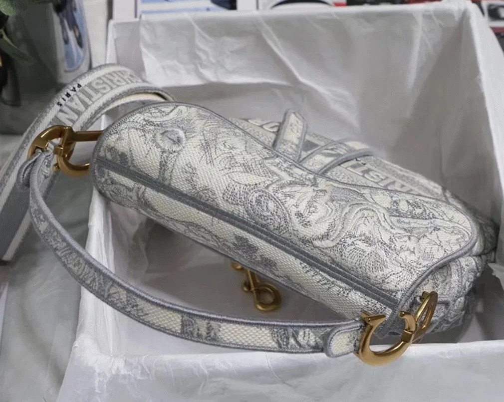 Dior Saddle Bag in Grey Toile de Jouy Embroidery — image 9
