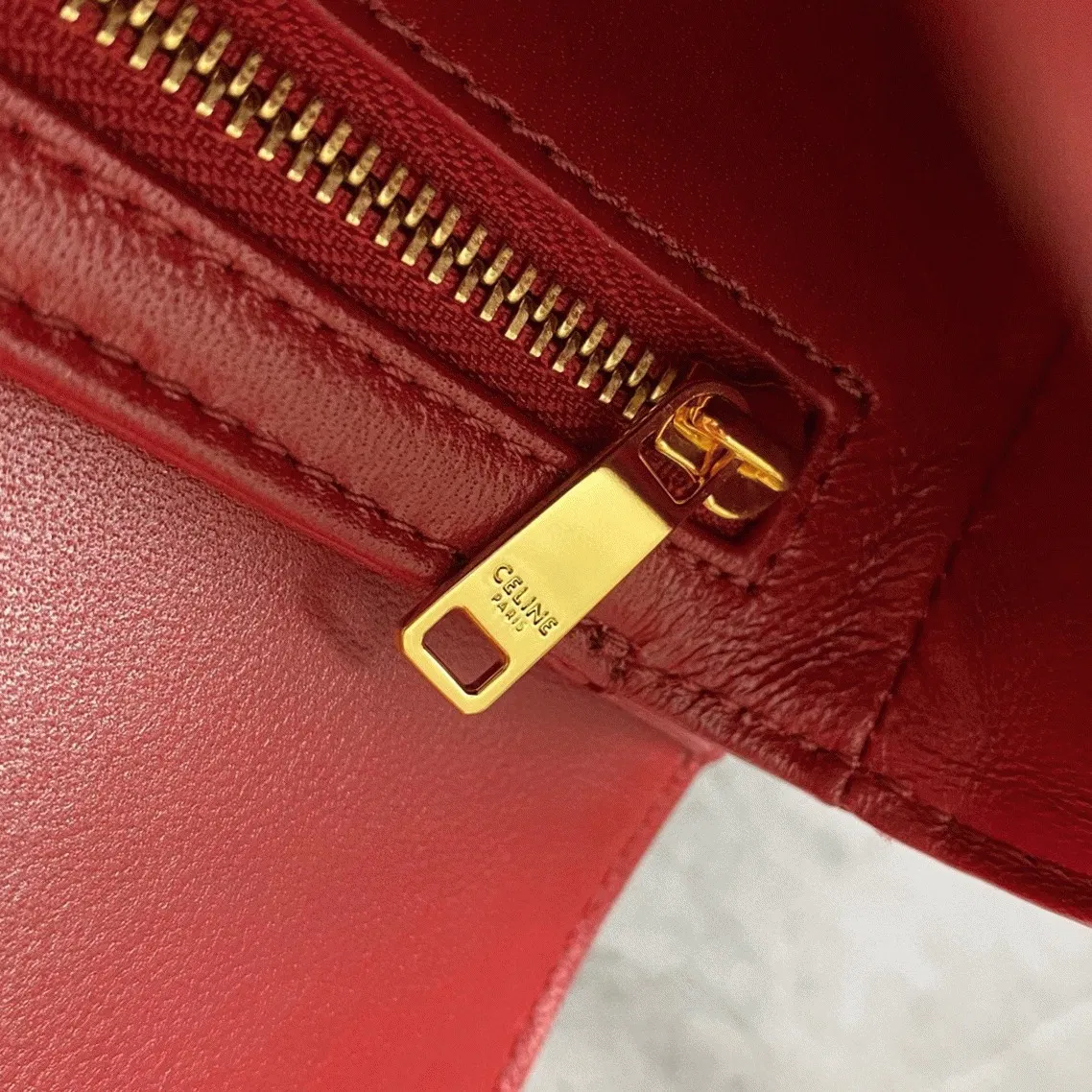 Top Quality Knockoff Celine Triomphe Teen Bag In Red — image 10