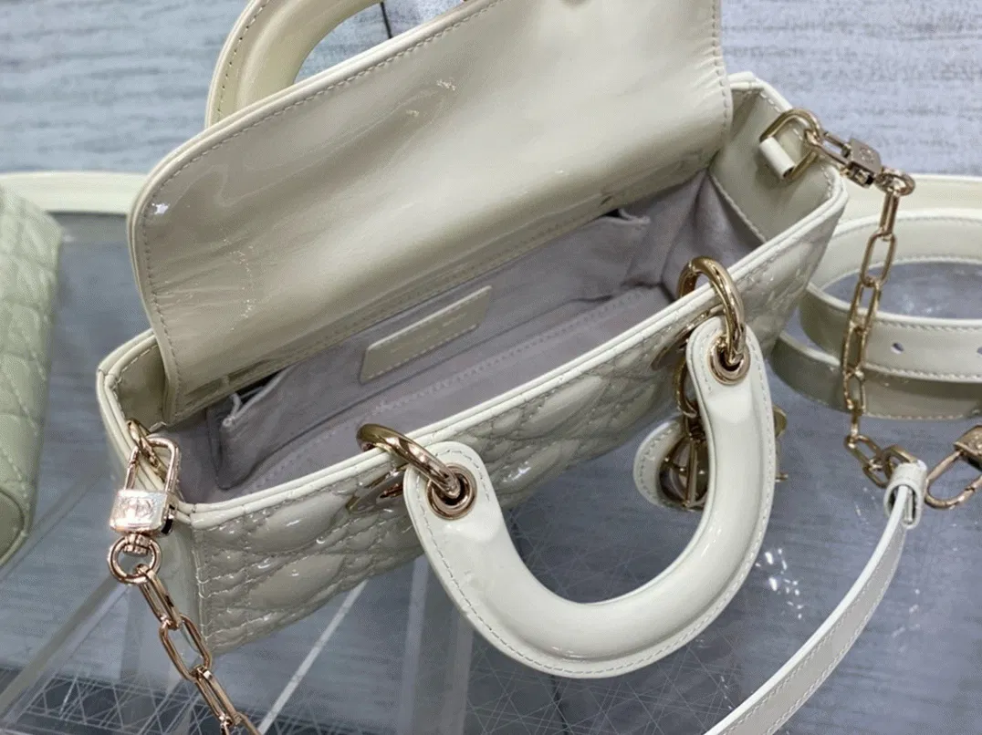 Dior Lady D-Joy Small Bag Knockoff in White — image 5