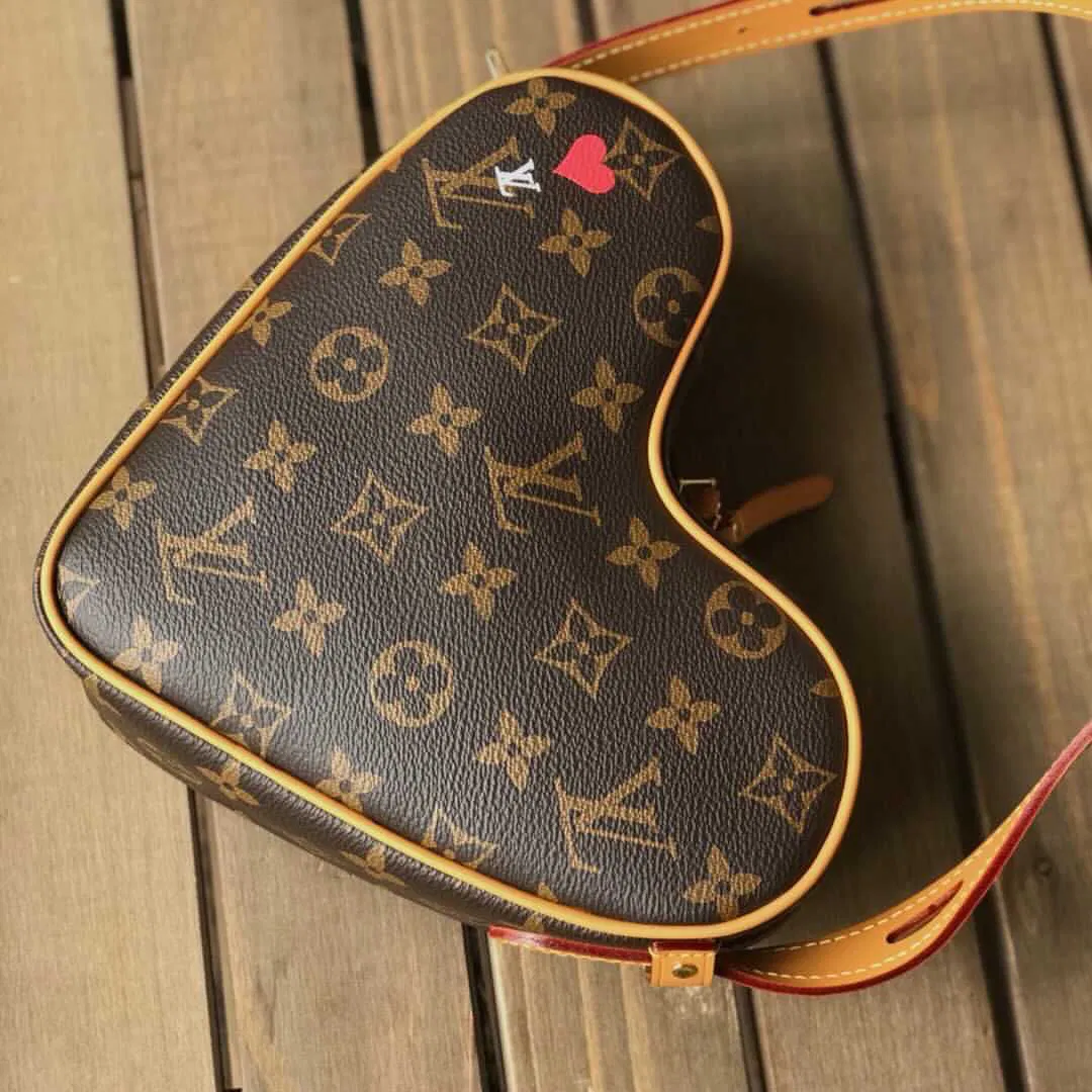 Louis Vuitton Game On Cœur Bag — image 5
