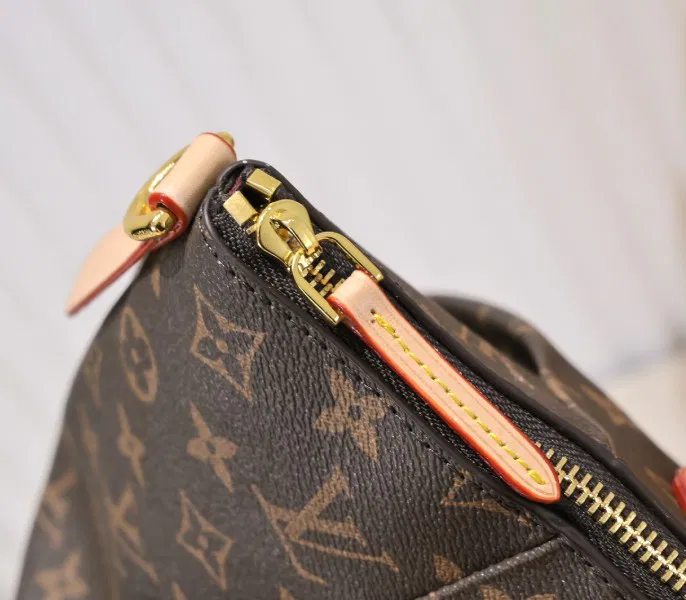 Monogram Canvas Turenne MM — image 7