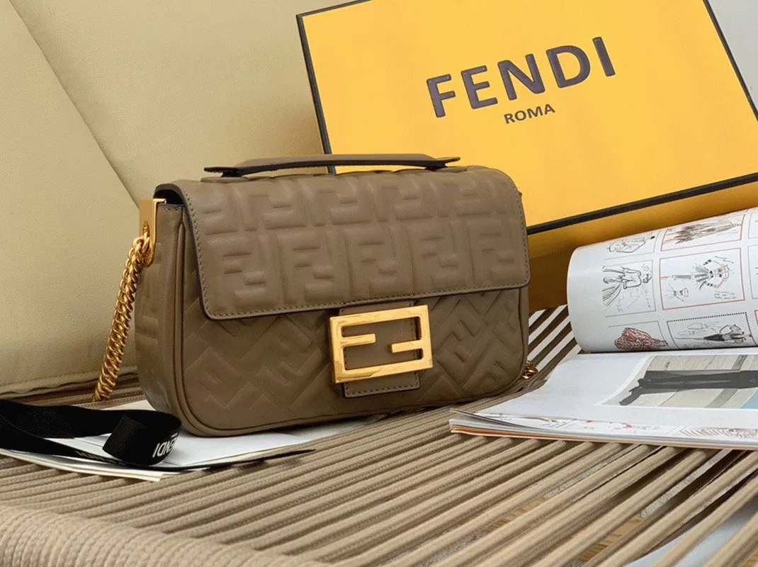 Top Quality Fendi Baguette Chain Midi Bag In Taupe — image 5