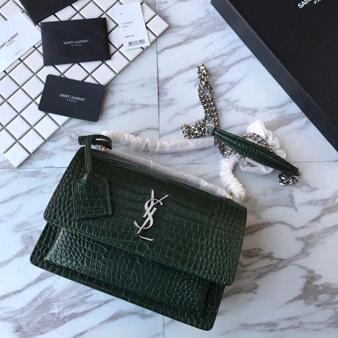 MANHATTAN MEDIUM SHOPPING BAG IN BOX SAINT LAURENT LEATHER — image 6