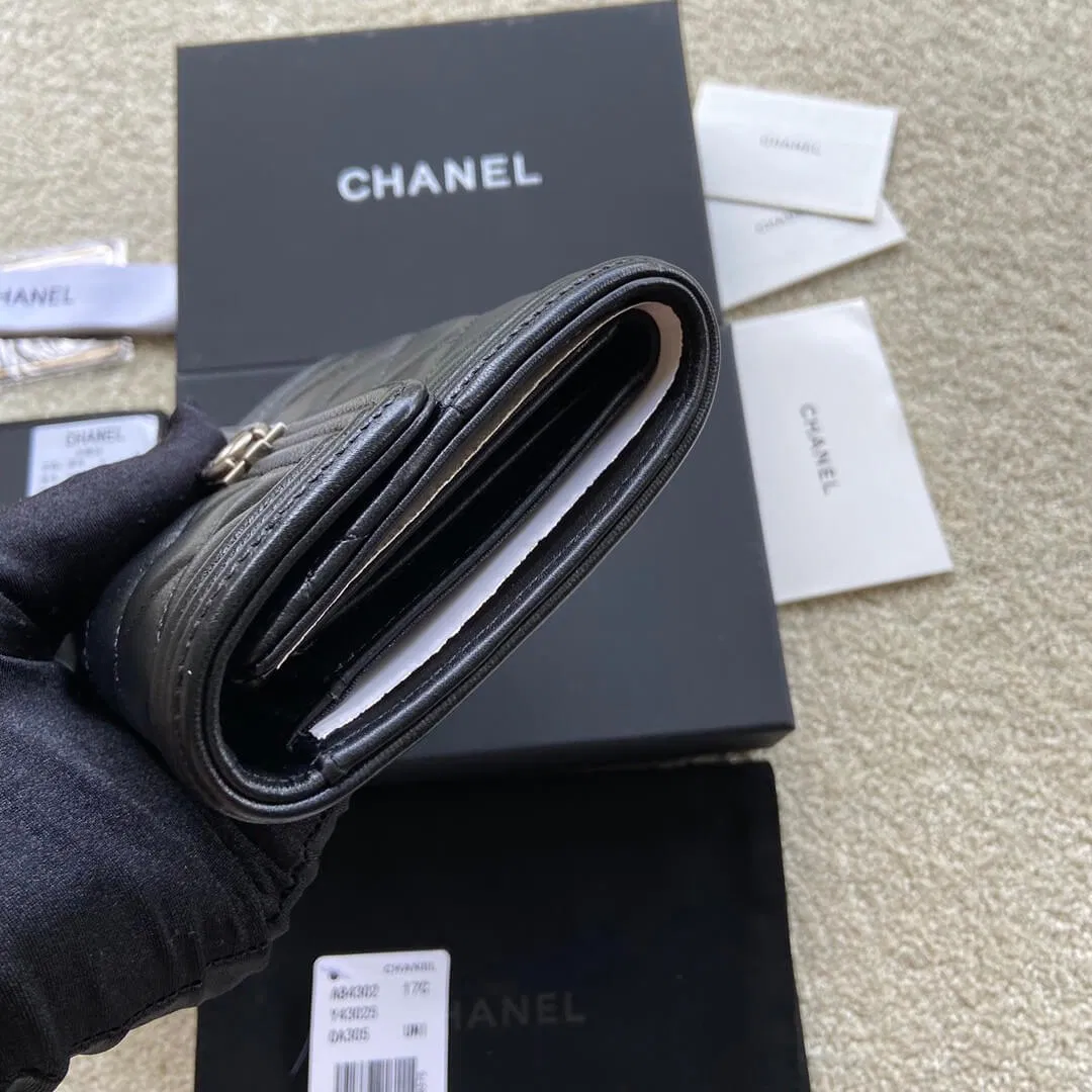 Chanel boy long wallet — image 3