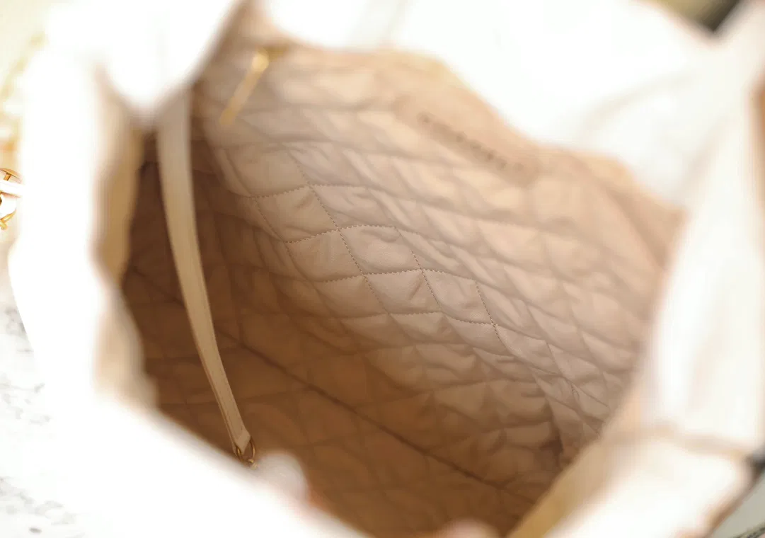 𝖠𝗇𝗍𝗂𝖻𝖺 𝖹𝖯 bag — image 4