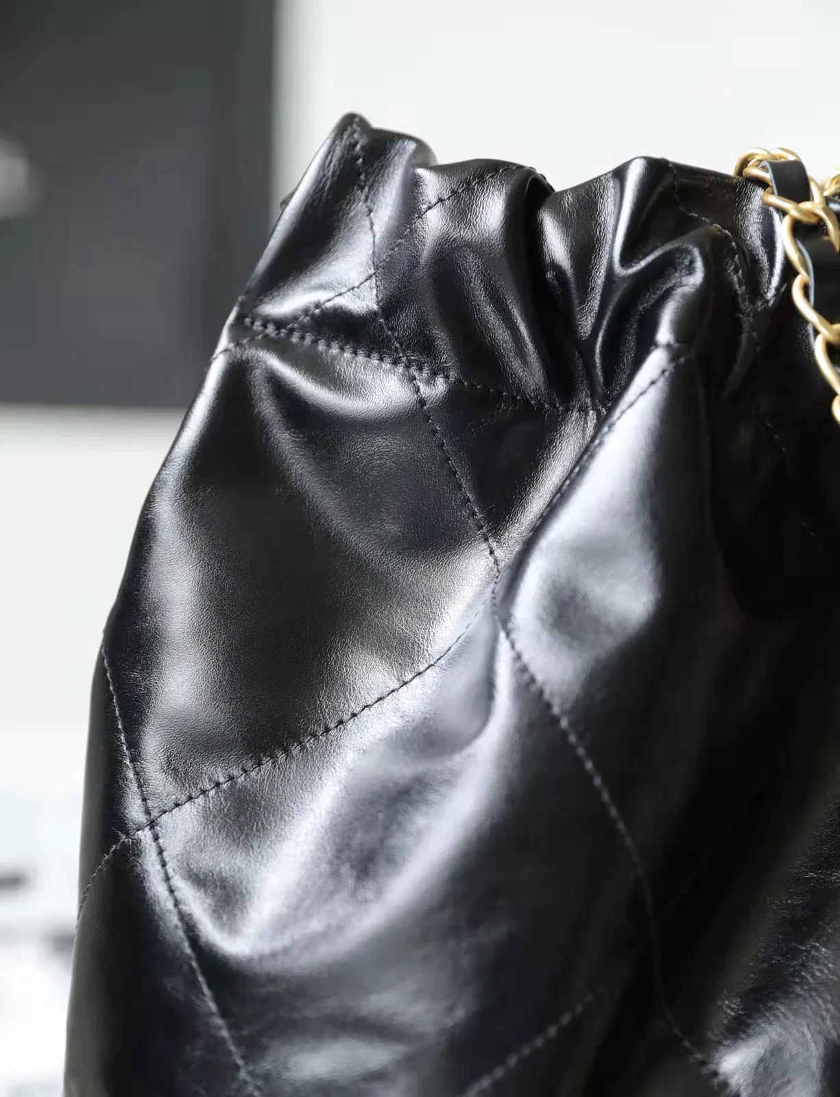 Chanel 22 Medium — image 3