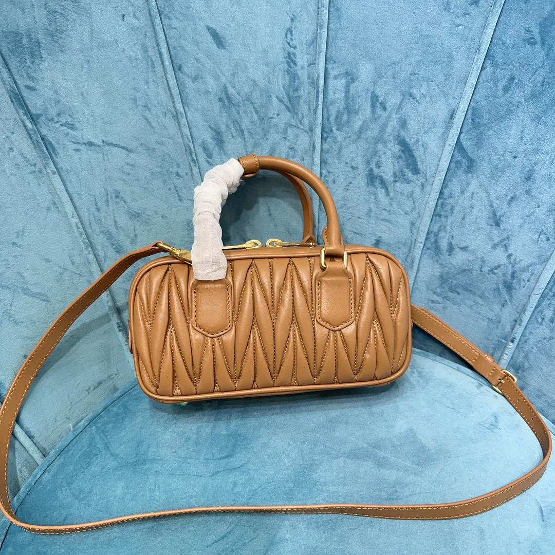 Matelassé Soft bag — image 2
