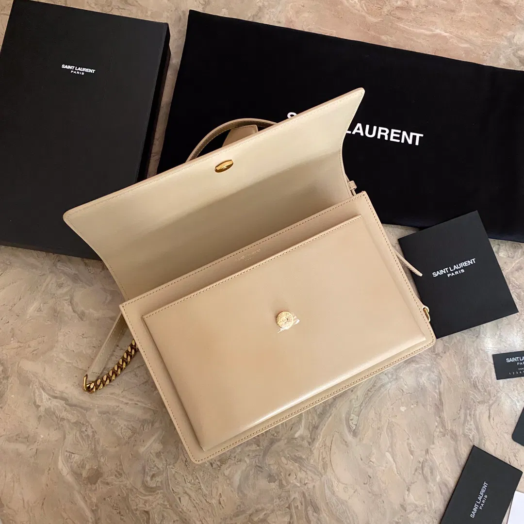 MEDIUM SUNSET SATCHEL IN SMOOTH LEATHER — image 8