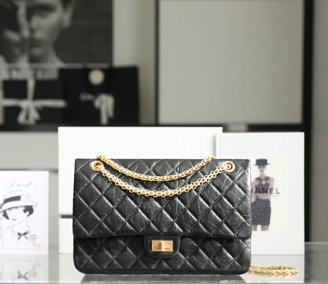 Classic flap bag — image 8