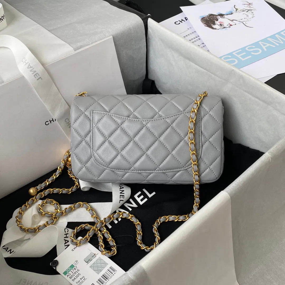 Chanel mini flap bag — image 2