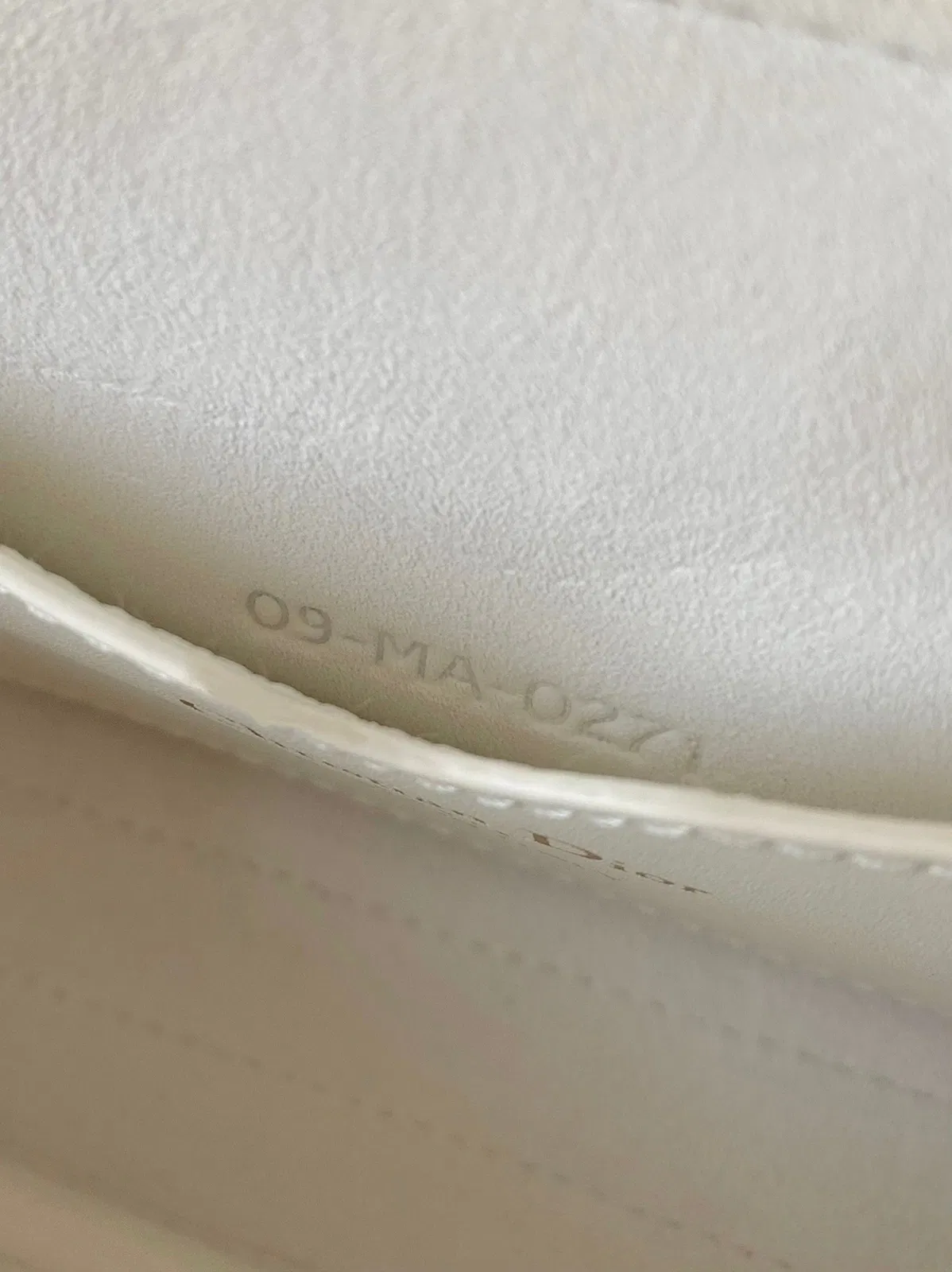 Dior Bobby East-West Bag in White — image 5