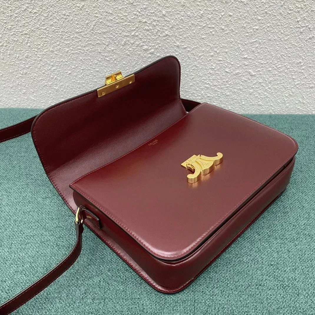 Top Quality Celine Triomphe Large Bag In Bordeaux — image 3