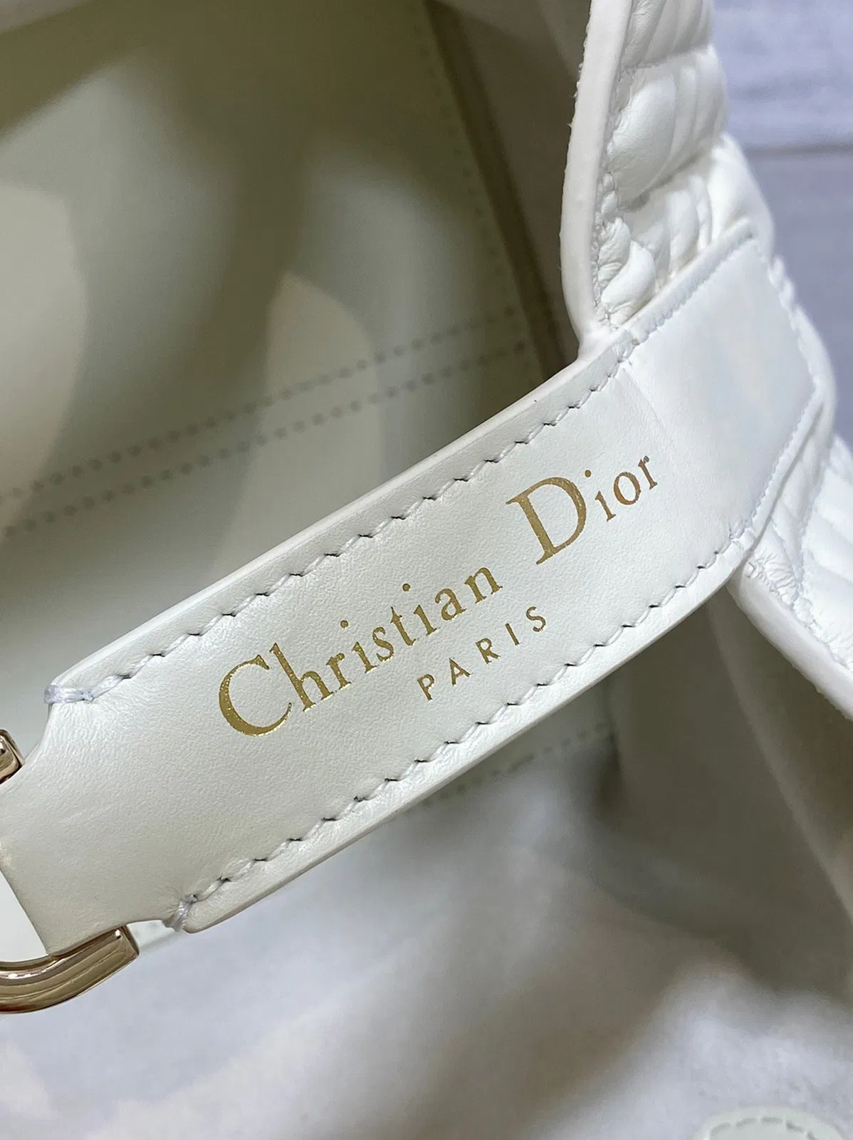Dior Toujours Small Bag Knockoff in White Macrocannage Calfskin — image 7