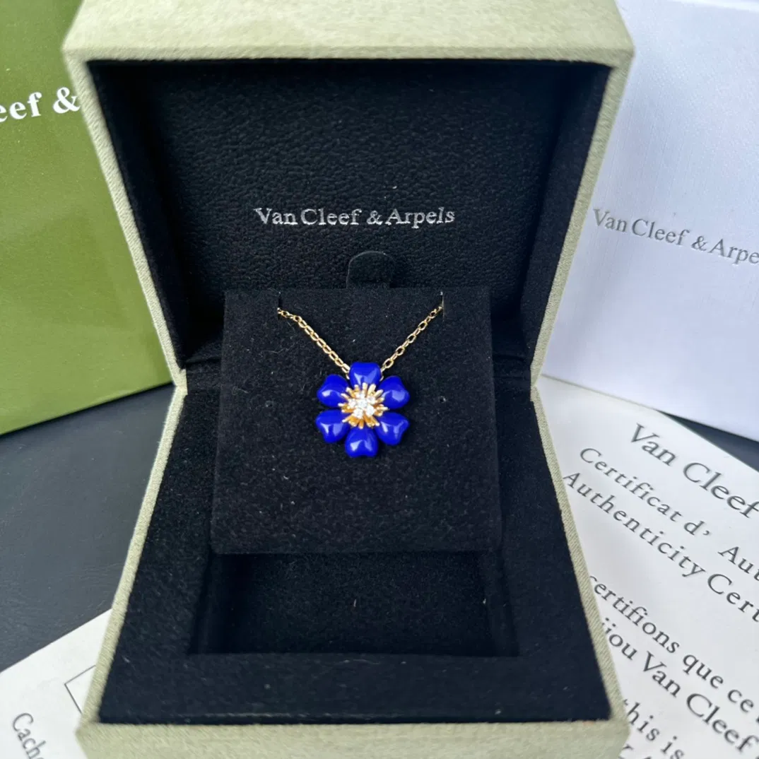 Van Cleef Vintage Rose de Noel Necklace