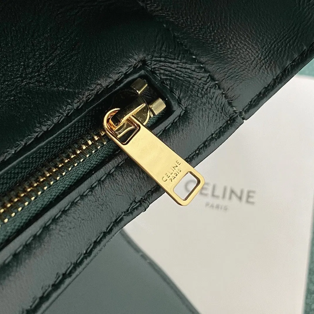 Amazone Color Celine Triomphe Large Knockoff Bag — image 6