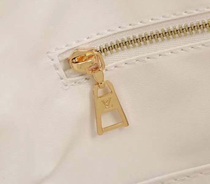 Louis Vuitton Monogram Empreinte Onthego GM Tote In Cream — image 6