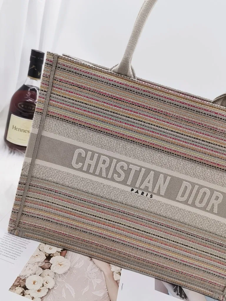 Dior Book Tote — image 3