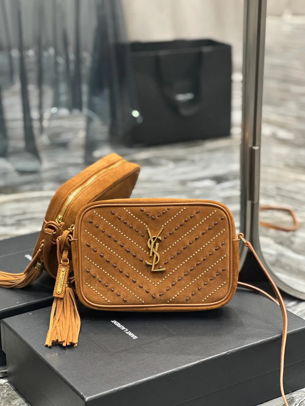 Saint Laurent – Lou suede camera bag – women – Calf Leather – One Size – Brown