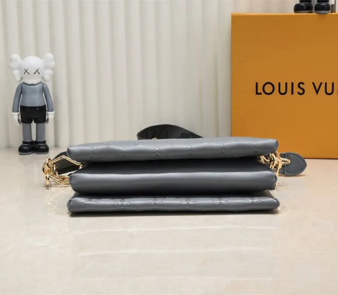 Louis Vuitton Taiga Leather Keepall Bandouliere 50 Travel Bag In Pink — image 7