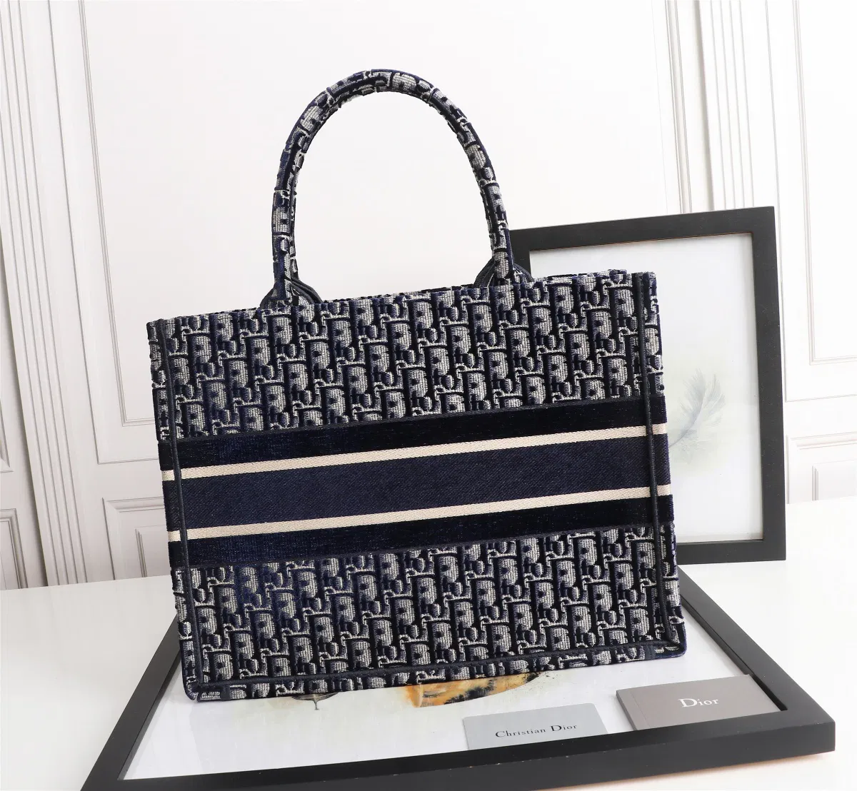 BOOK TOTE — image 3