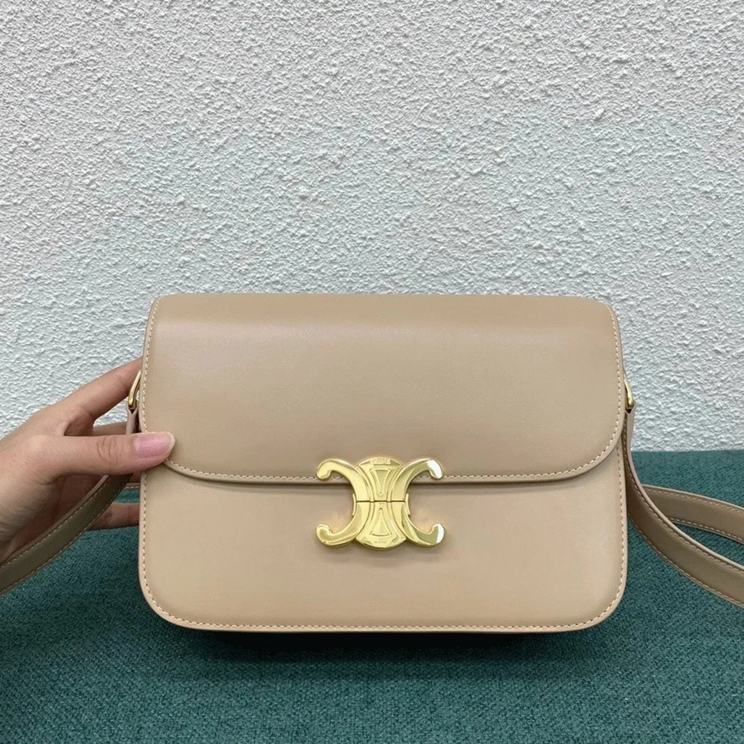 Top Quality Imitation Celine Triomphe Medium Bag In Nude — image 11