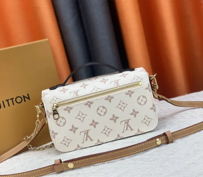 Louis Vuitton Monogram Dune Canvas Metis East West Pochette — image 3