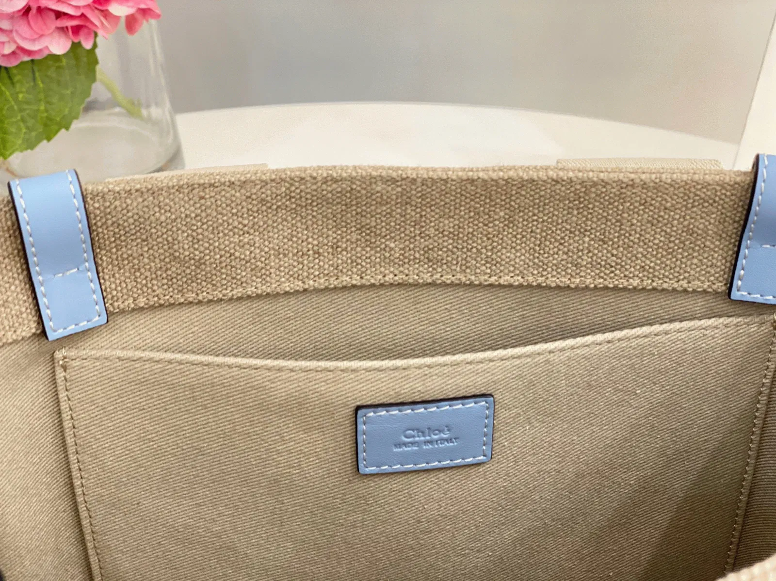 Top Quality Chloe Woody Medium Tote Bag in Linen Canvas with Blue Leather — image 8