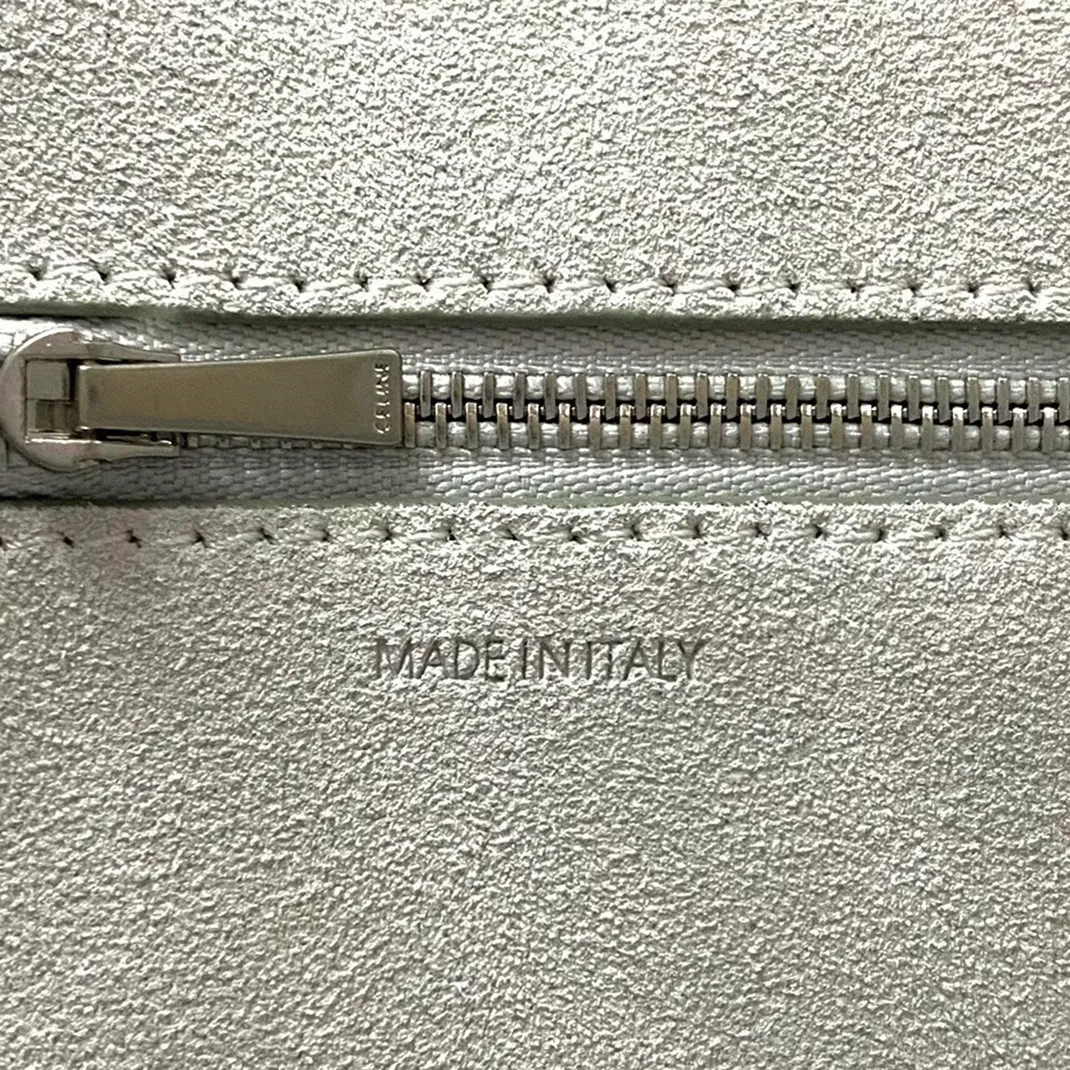 Top Quality Celine Sangle Small Bucket Bag In White Calfskin — image 7