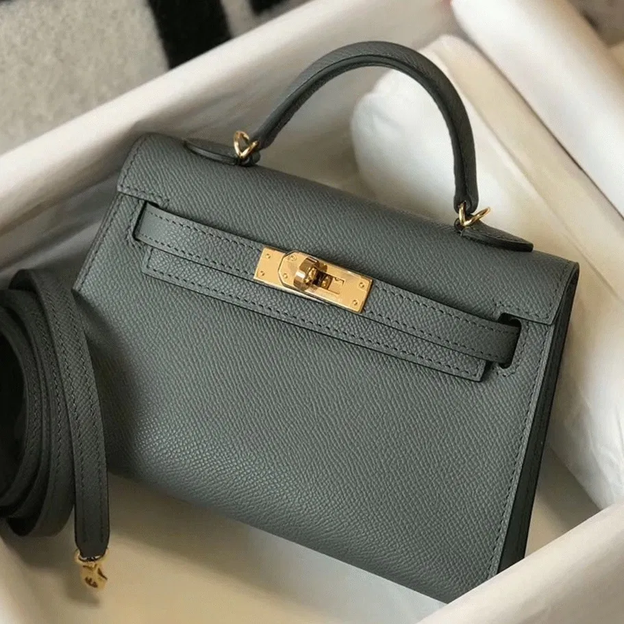 Hermes Kelly Mini II Bag in Vert Amand