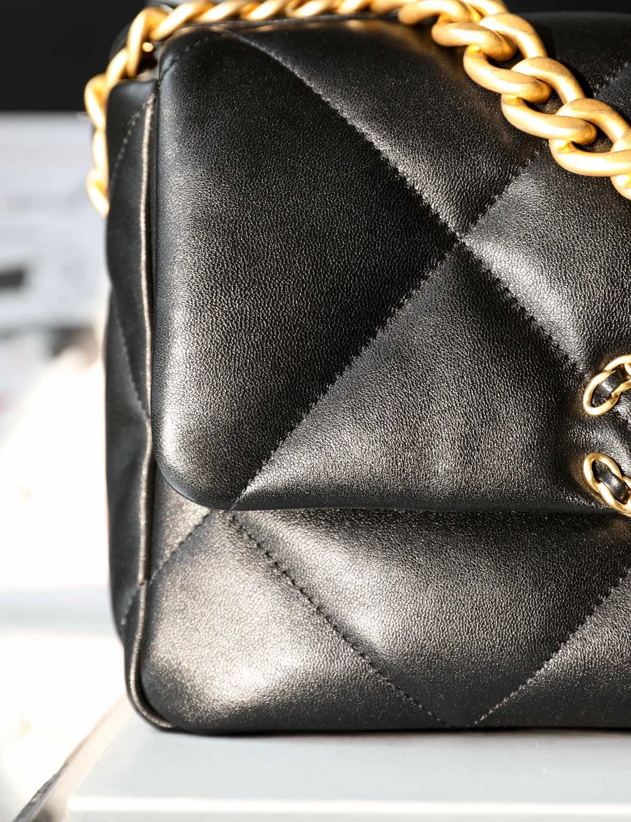 Chanel 19 — image 3