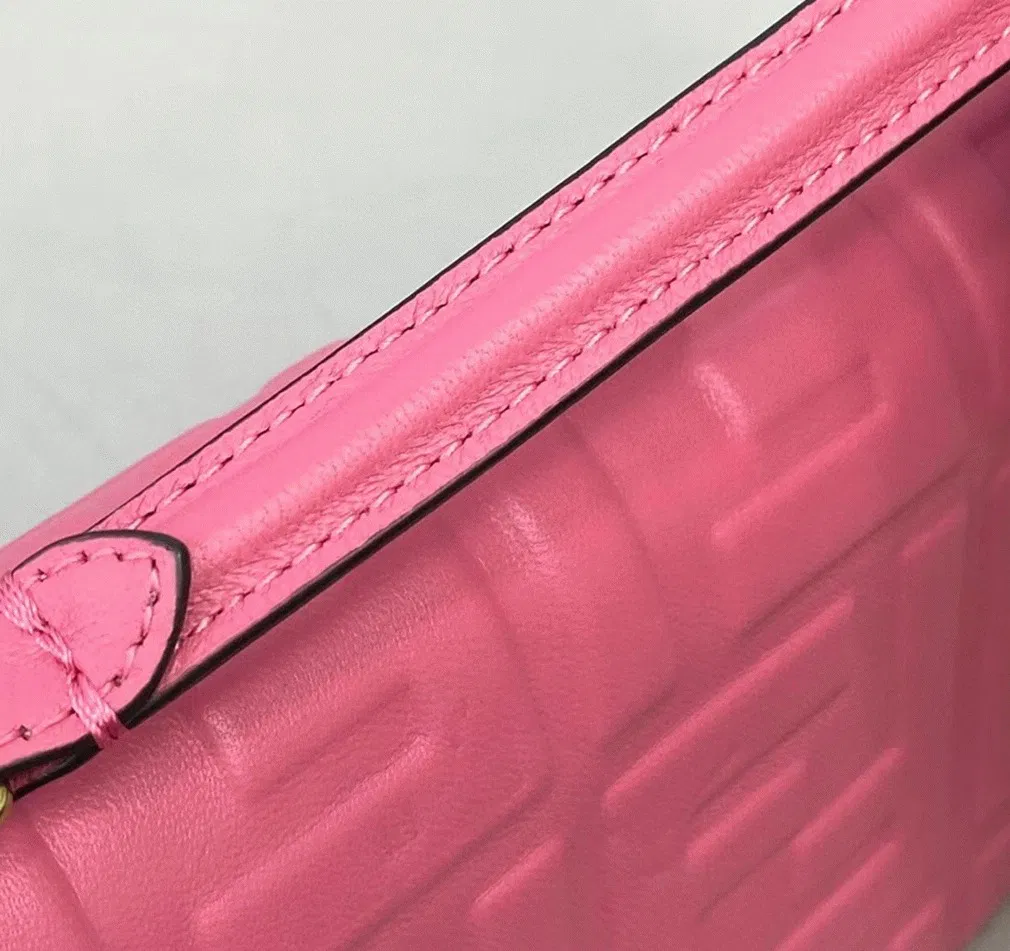 Top Quality Fendi Small Baguette Bag In Pink FF — image 11