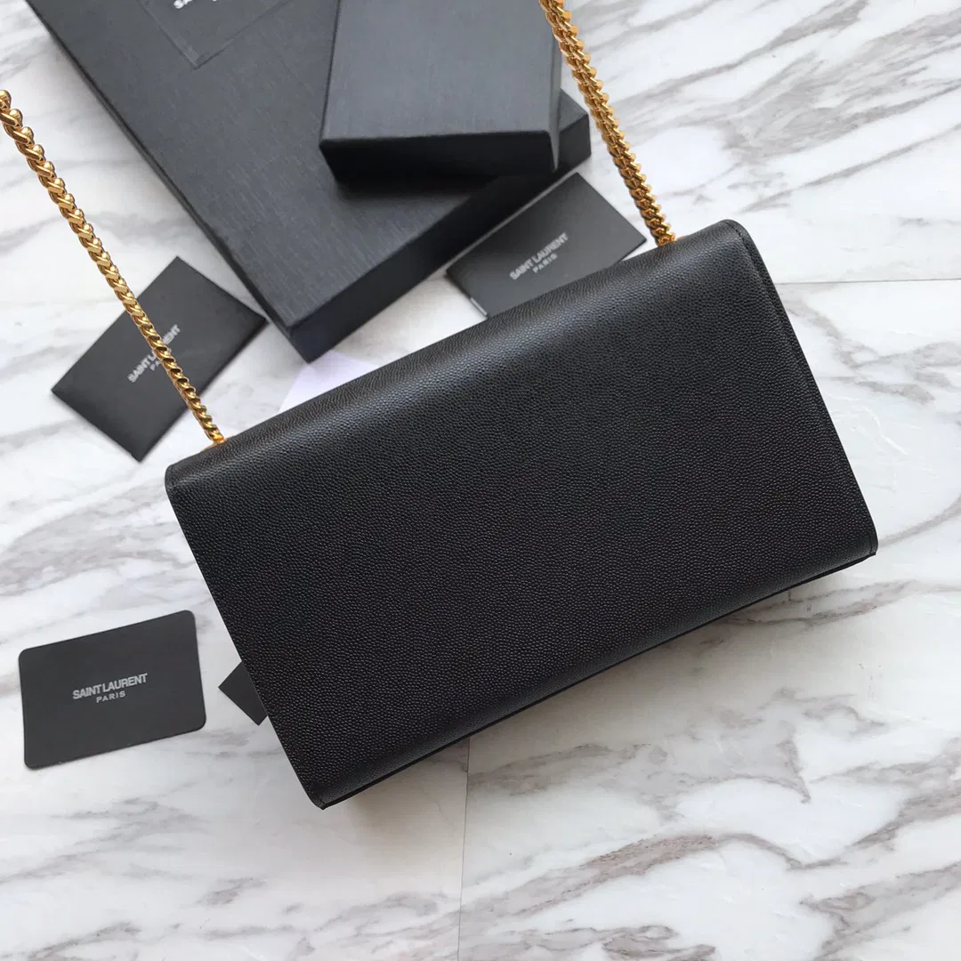 KATE MEDIUM IN GRAIN DE POUDRE EMBOSSED LEATHER — image 7