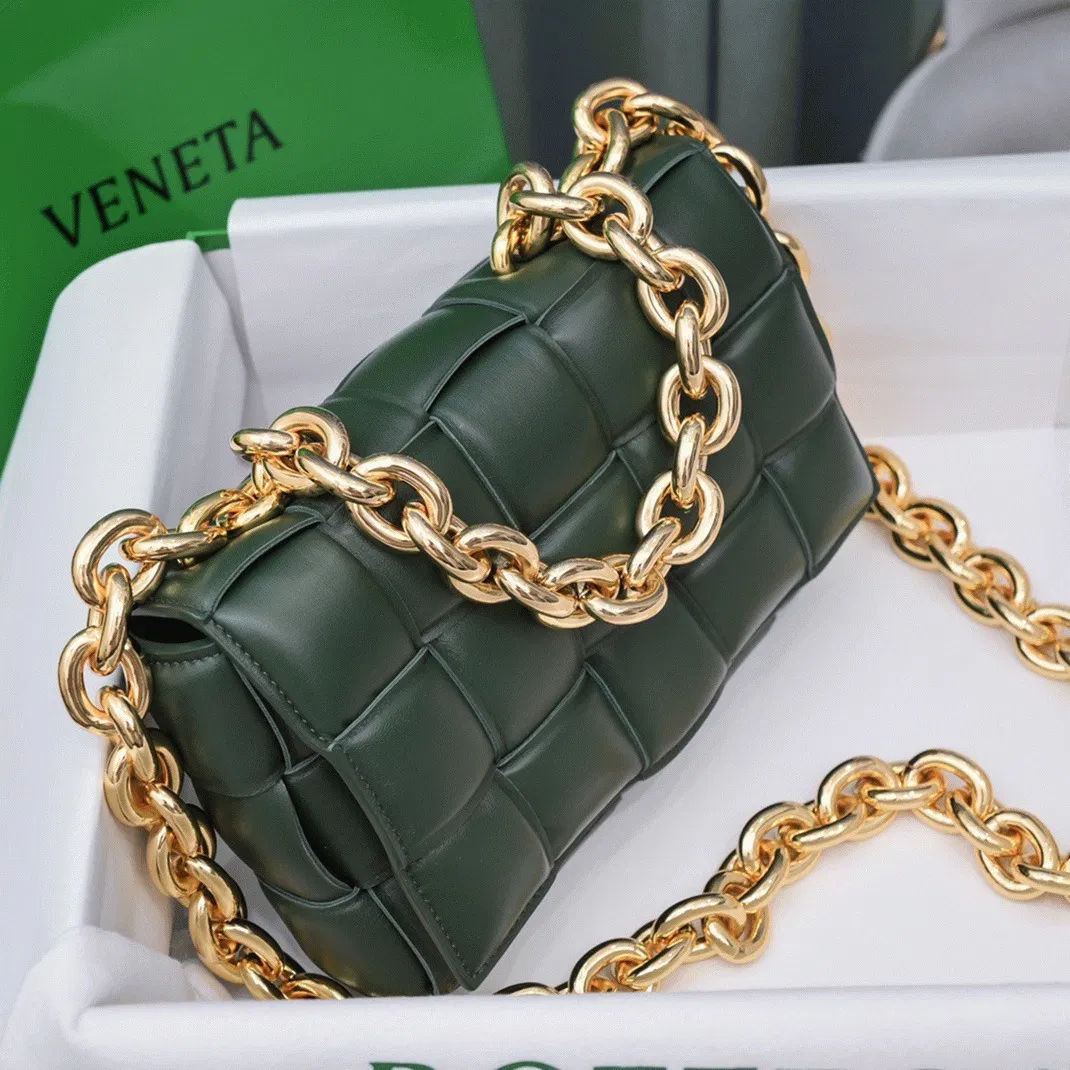 Top Quality Bottega Veneta Chain Cassette Bag In Raintree — image 9