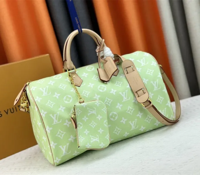 Louis Vuitton Speedy P9 Bandouliere 40 Bag In Light Green — image 2