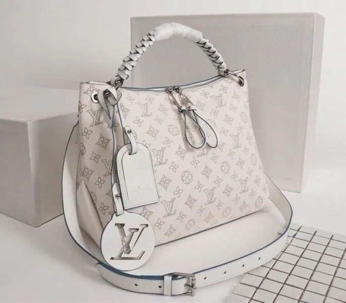 LV Mahina Beaubourg MM Hobo In Off White — image 2