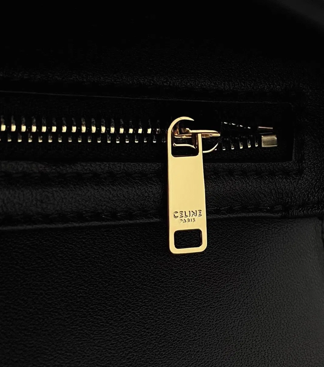 Top Quality Knockoff Celine Triomphe Teen Bag In Black — image 13