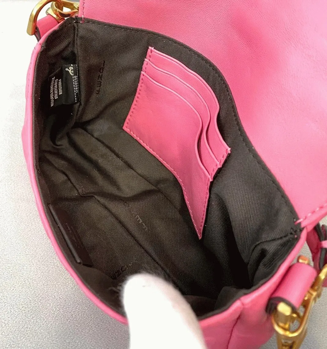 Top Quality Fendi Small Baguette Bag In Pink FF — image 3