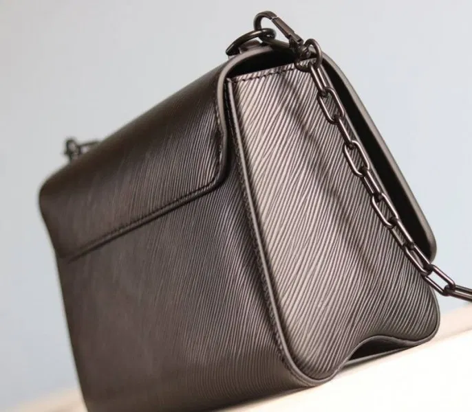Louis Vuitton Epi Leather Twist MM Bag With Black Vibrant Pink Twist Lock — image 6